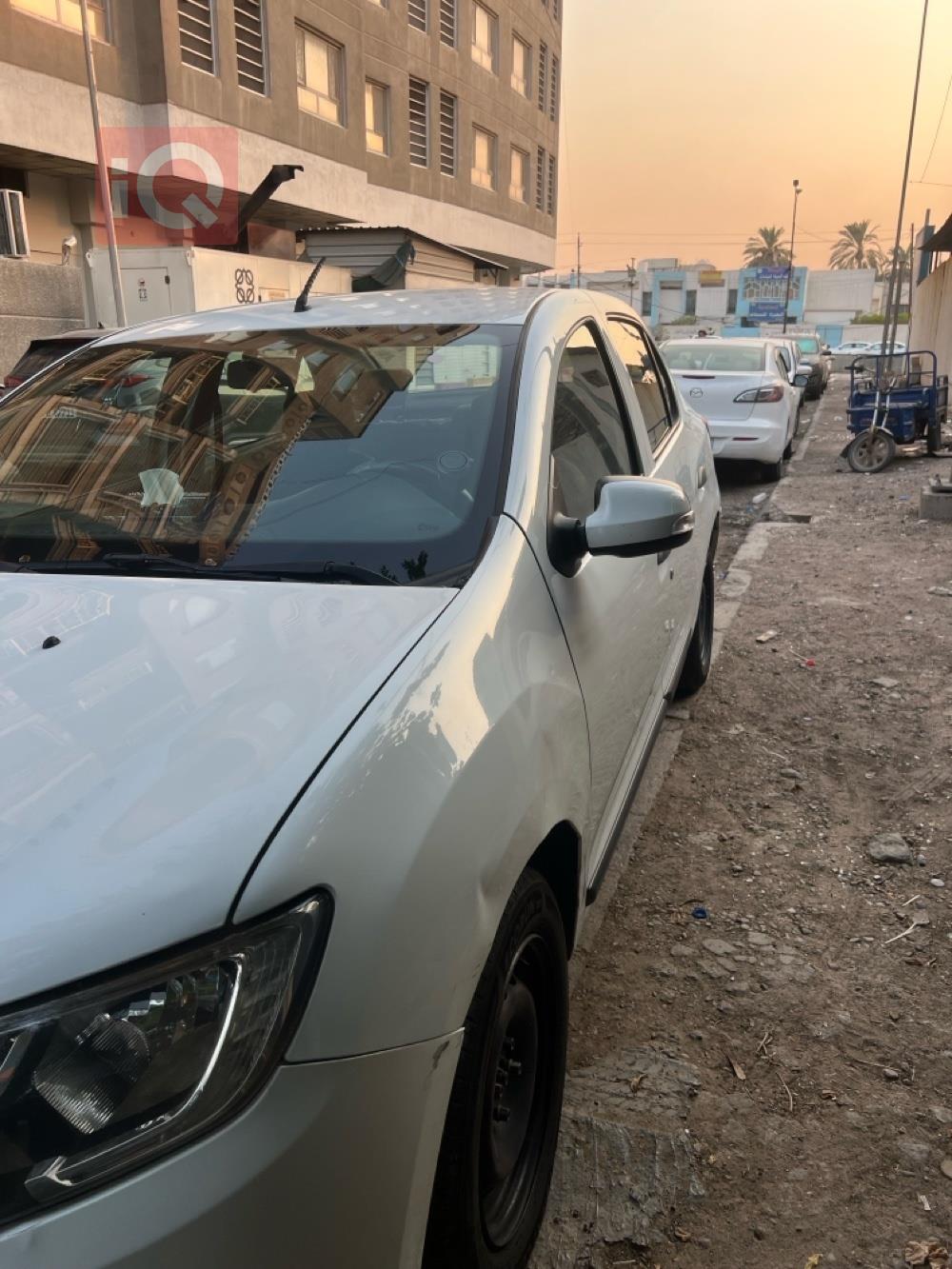 رينو سيمبل